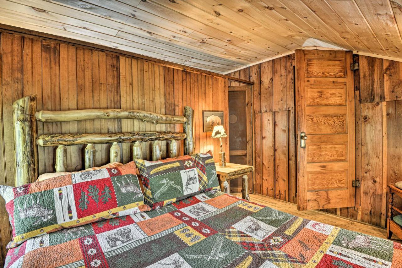 Adirondacks Cabin With Fire Pit On Otter Lake! Forestport Eksteriør bilde
